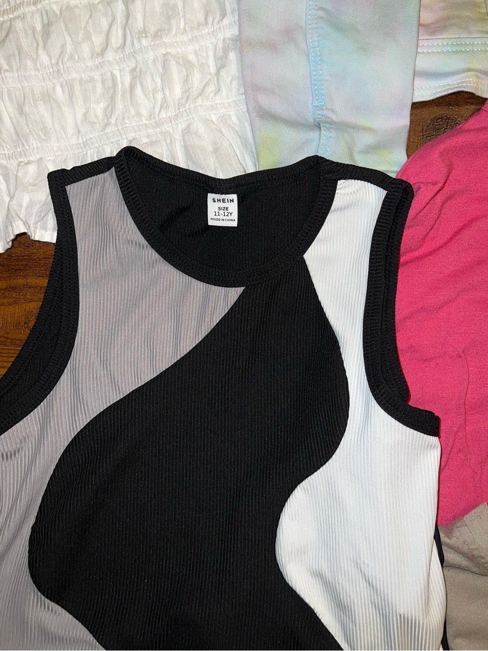 Girls Bundle of Shirts, Jackets, Tank, Vest Sizes M(8)- XL (14) Various Brands - Picture 3 of 11